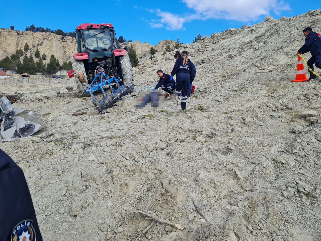 Burdur’da Traktör Devrildi: Sürücü Hayatını Kaybetti - Sayfa 4