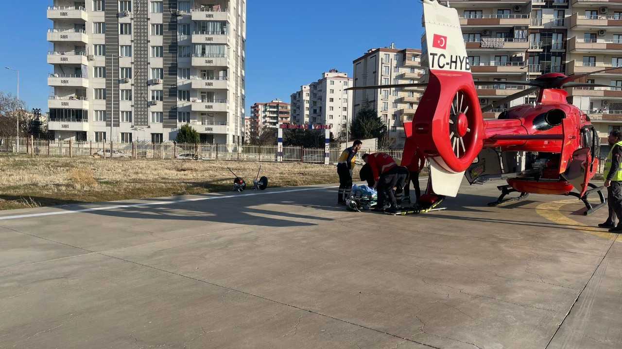 Diyarbakır'da Kalp Krizi Geçiren Hasta Helikopterle Nakledildi