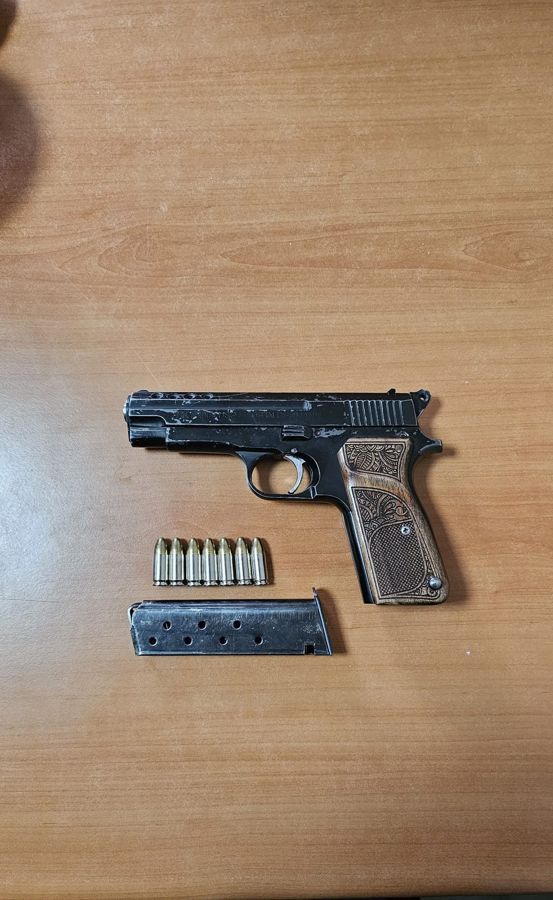 Çorum’da Polisten Kaçan Şahsın Üzerinden Ruhsatsız Tabanca Çıktı - Sayfa 1