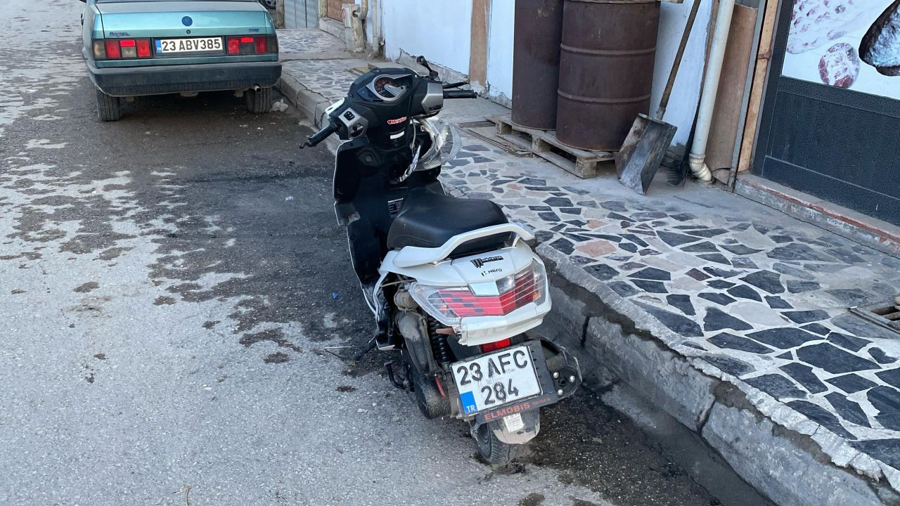 Elazığ’da Motosiklete Çarpan Otomobilin Sürücüsü Kaçtı - Sayfa 2