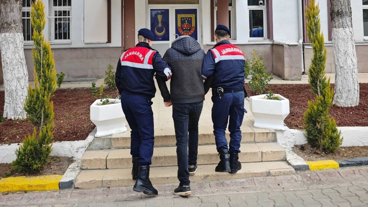 Kırıkkale’de Aranan 3 Hükümlü Yakalandı ve Cezaevine Gönderildi - Sayfa 3