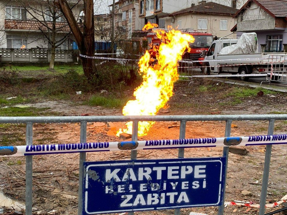 Kocaeli'de Çalışma Sırasında Çıkan Metan Gazı 22 Saattir Yanıyor! - Sayfa 6