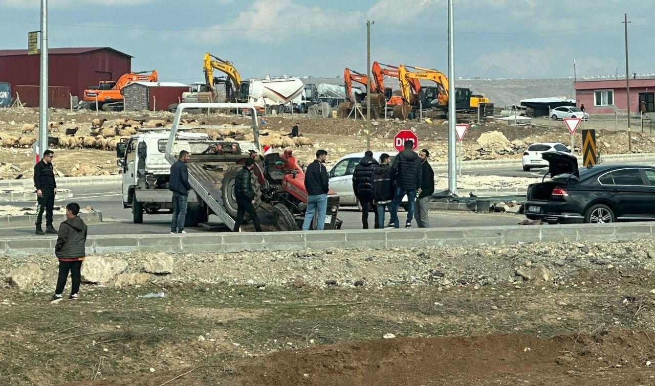 Traktör ile Minibüs Çarpıştı: 1 Yaralı - Sayfa 2