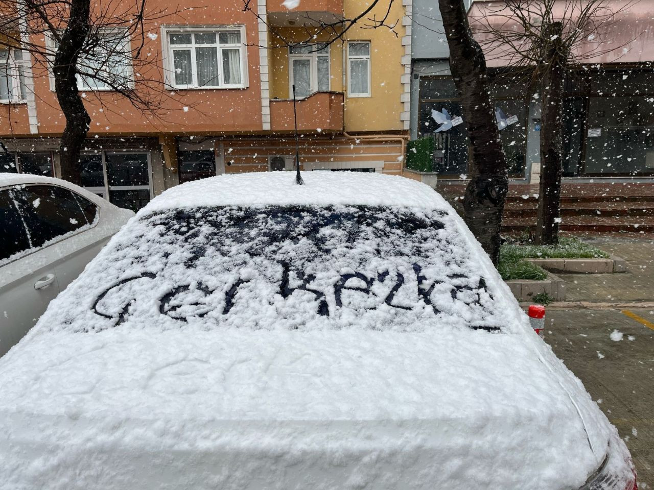 Tekirdağ’da Kar Sürprizi! Çerkezköy ve Kapaklı Beyaza Büründü - Sayfa 4