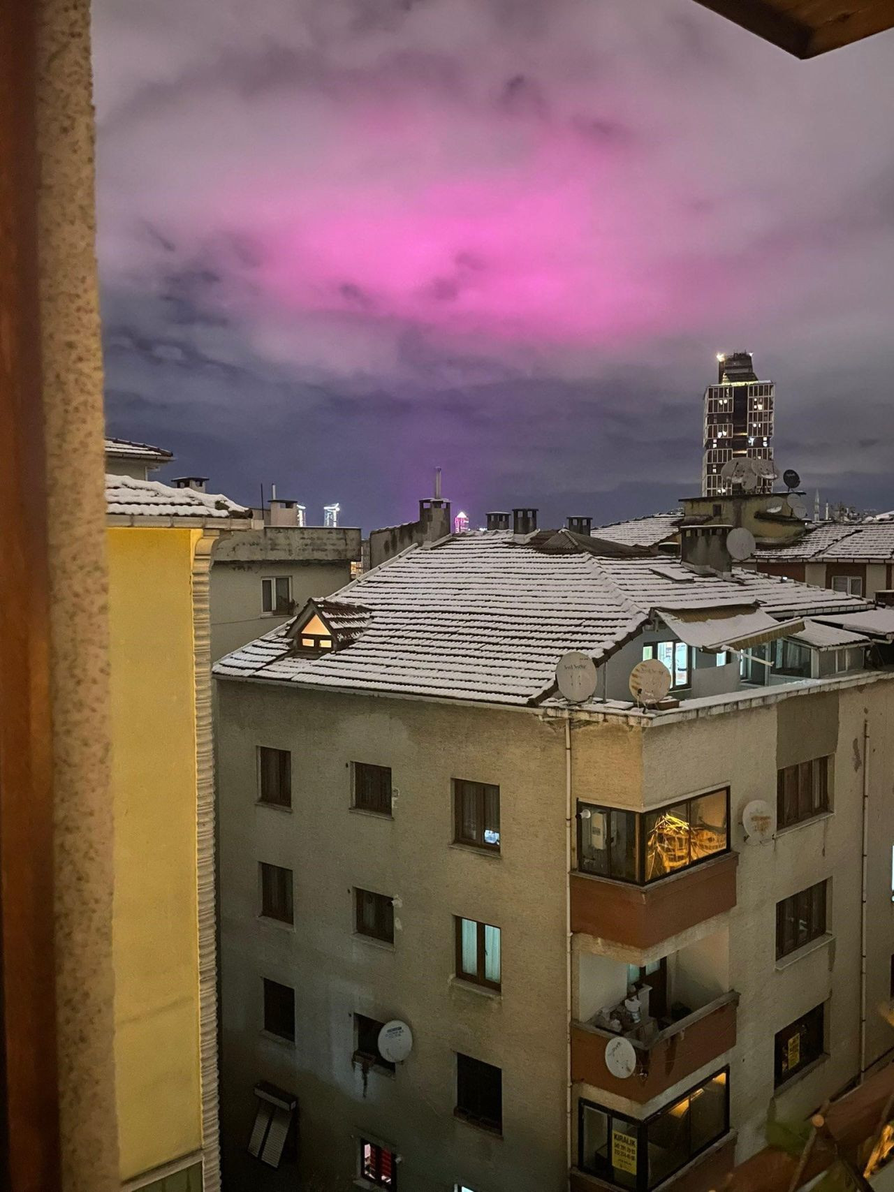 İstanbul Semalarında Pembe Bulut Şöleni! Vatandaşlar Kameraya Aldı - Sayfa 3