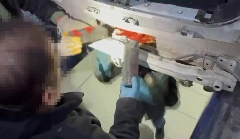Kocaeli'de İran plakalı araçtan 34 kilo eroin çıktı - Sayfa 2