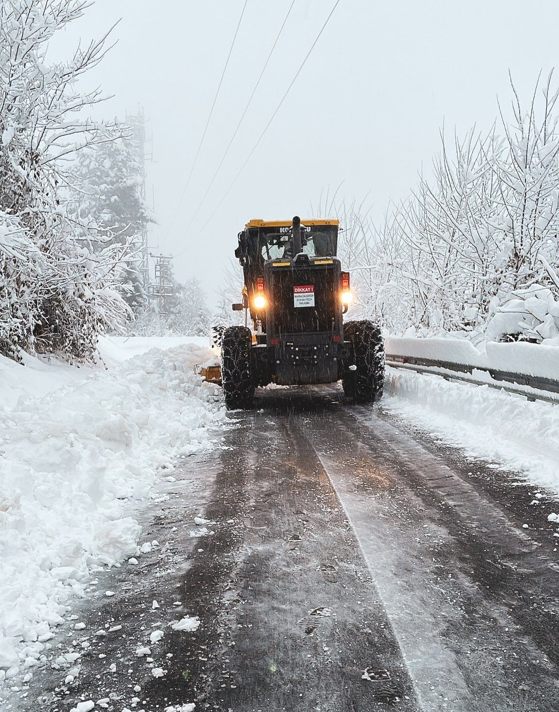 Doğu Karadeniz'de kış: Bin 362 mahalle ve köy yolu ulaşıma kapandı - Sayfa 2
