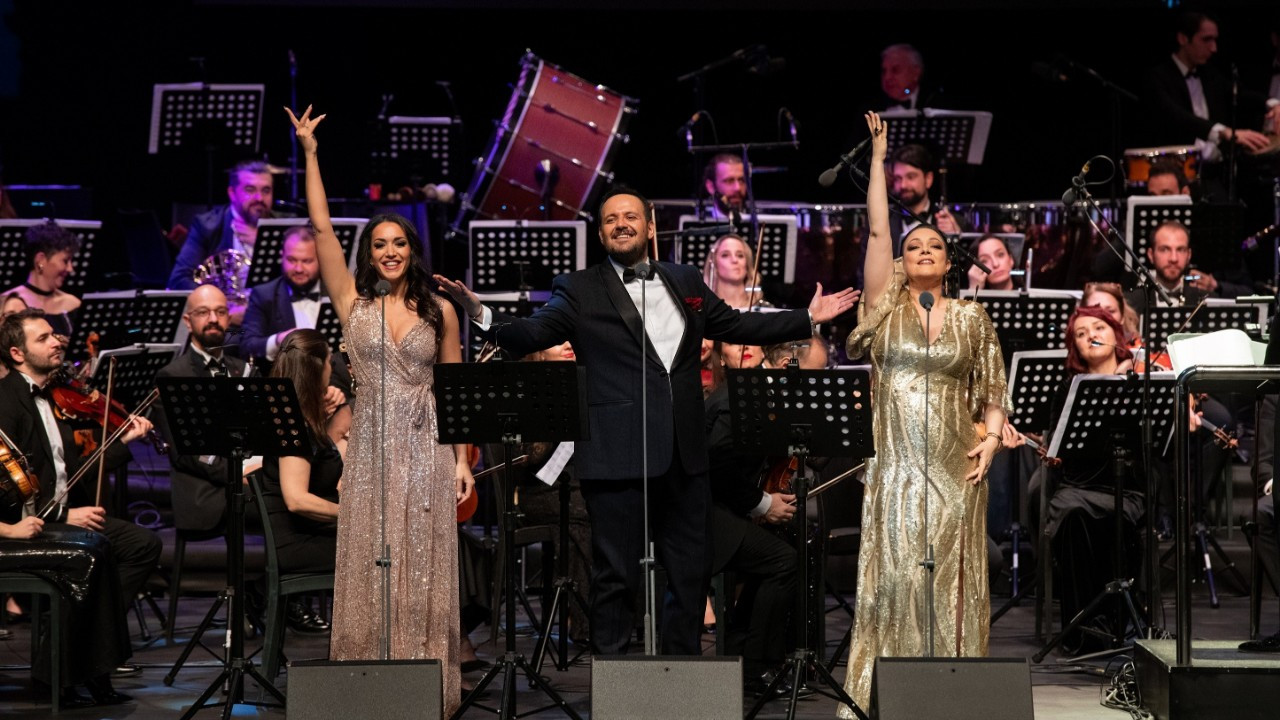Operanın dünyaca ünlü yıldızları Türkiye’nin Mühendis Kızları için sahne aldı