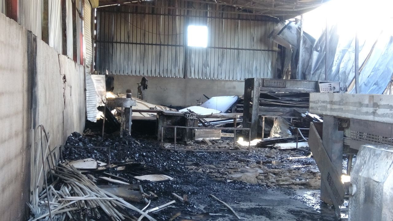 Depo yangını 6 saatte söndürüldü, zararın büyüklüğü gündüz ortaya çıktı - Sayfa 7