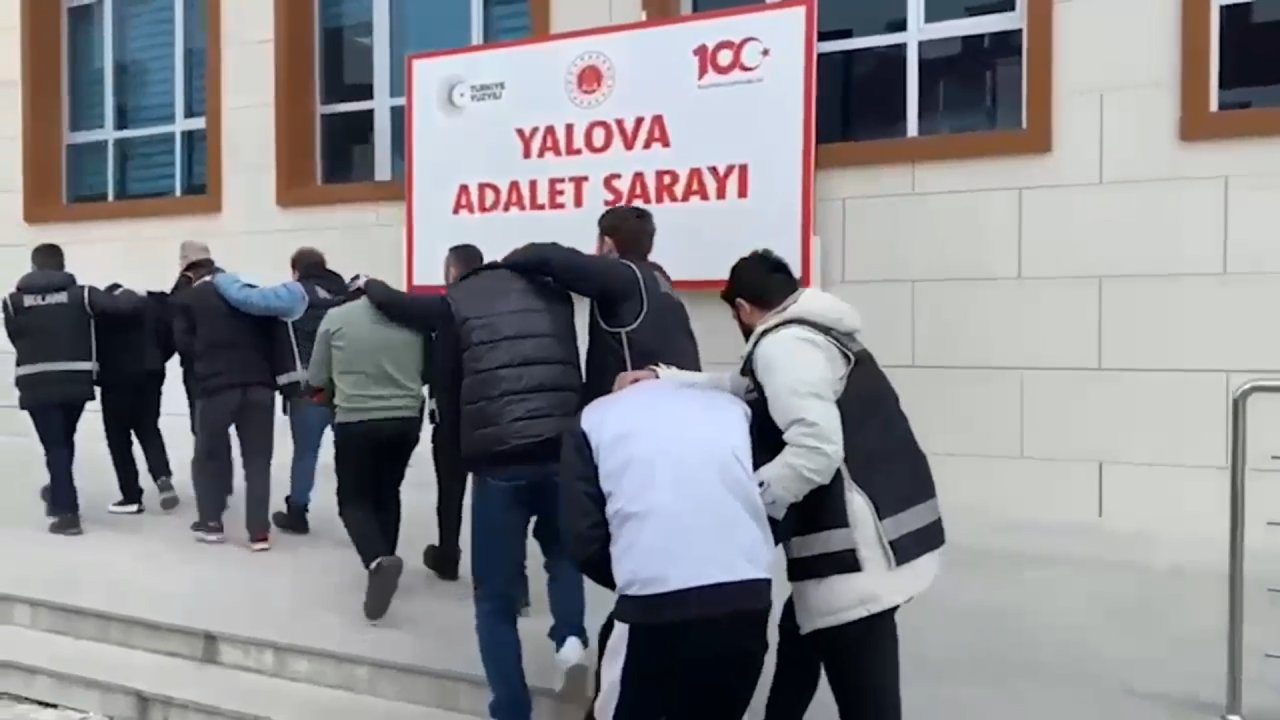 Yalova’da Silahlı Gasp! 4 Şüpheli Tutuklandı - Sayfa 4