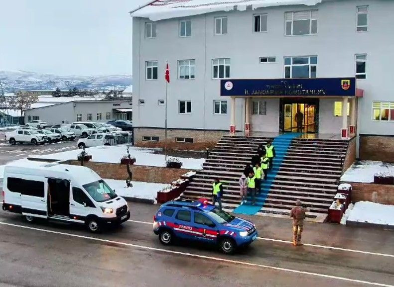 Tunceli’de 200 Milyon Liralık Dolandırıcılık! 4 Kişi Gözaltında - Sayfa 1