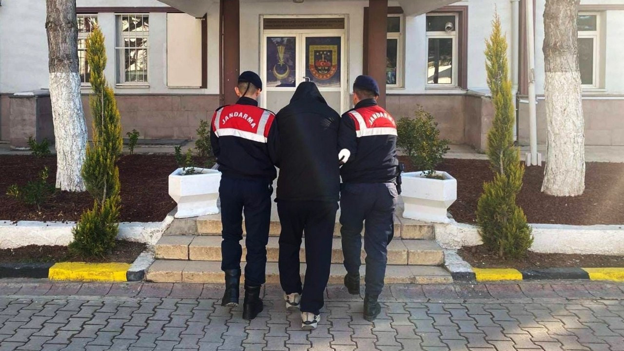 Kırıkkale’de Hırsızlık Suçundan Aranan Hükümlü Yakalandı