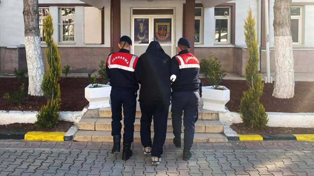 Kırıkkale’de Hırsızlık Suçundan Aranan Hükümlü Yakalandı - Sayfa 1