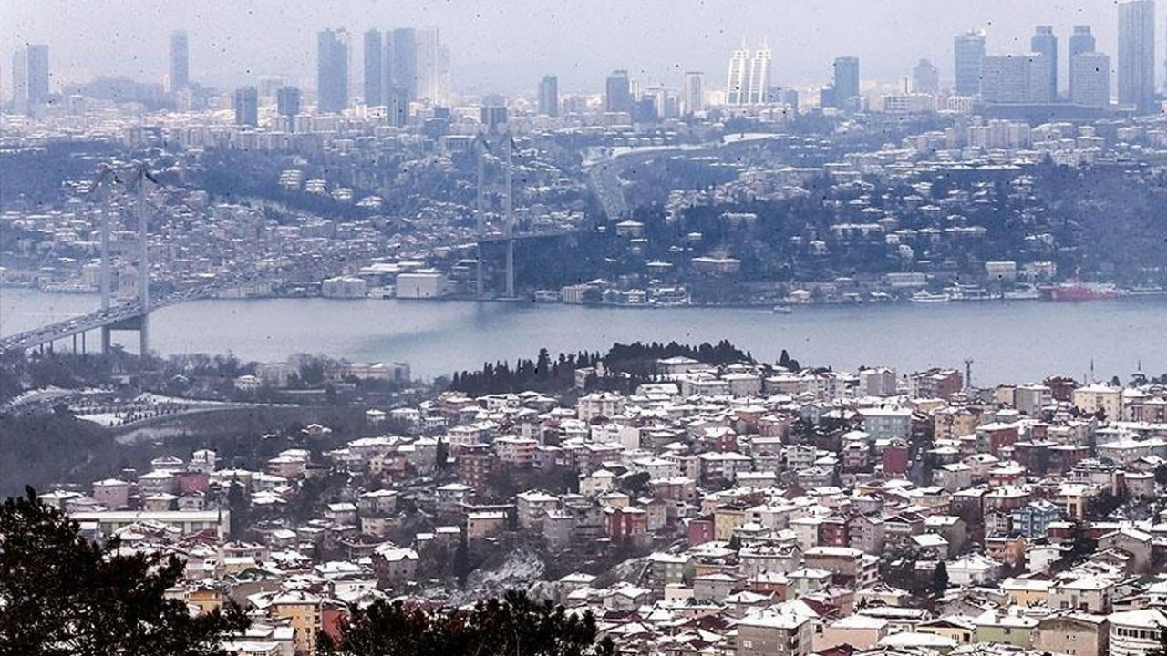 İstanbul'da kar hayatı olumsuz etkiledi - Sayfa 3