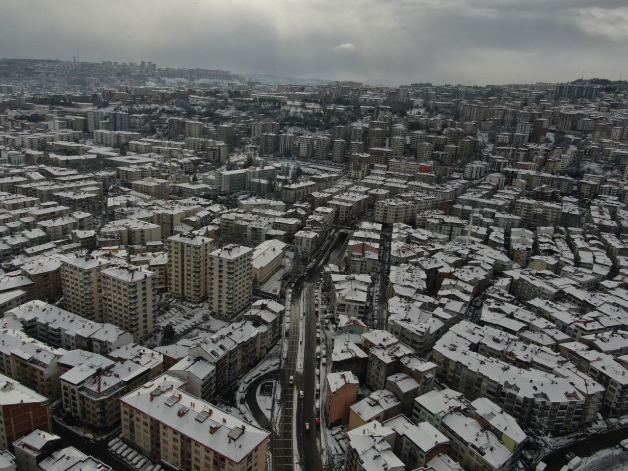Trabzon Şehir Merkezi Beyaz Gelinliğini Giydi - Sayfa 6