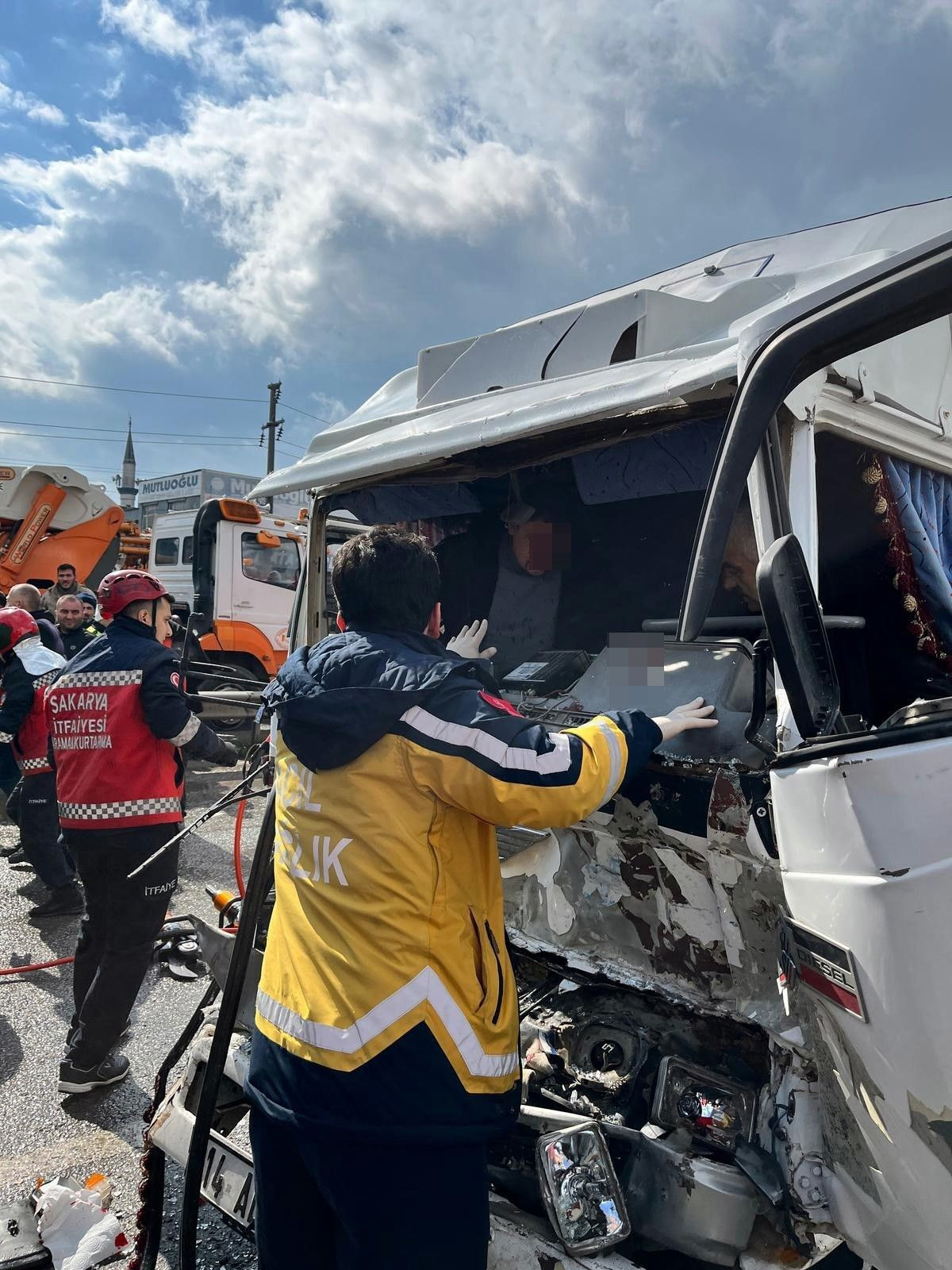 Ezilen Kamyonette Ağır Yaralanmıştı: Hayatını Kaybetti - Sayfa 3