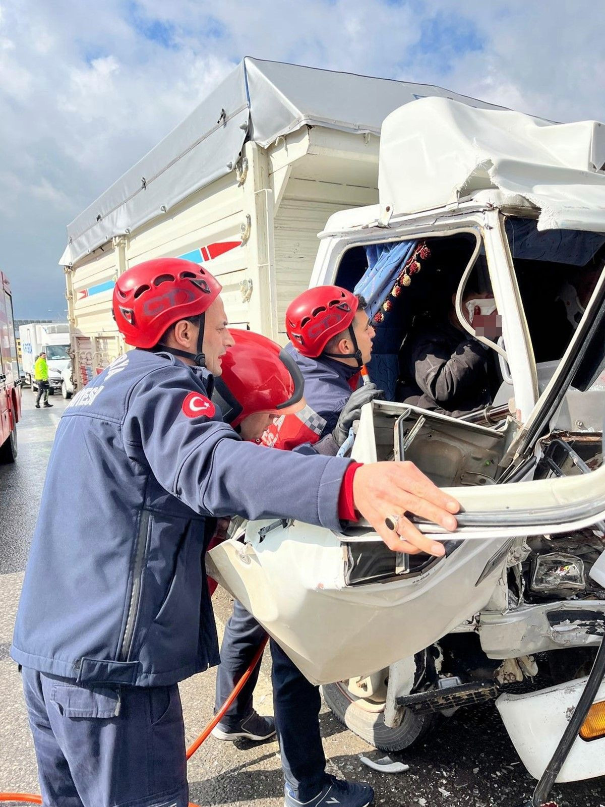 Ezilen Kamyonette Ağır Yaralanmıştı: Hayatını Kaybetti - Sayfa 2