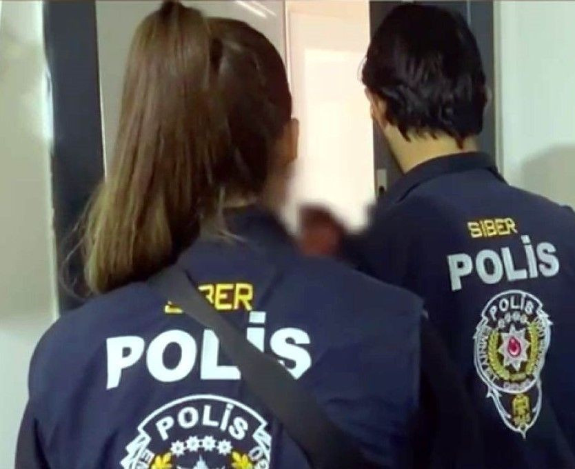 Kayseri’de Sahte Site ile 745 Bin TL Dolandırdılar! 7 Kişi Yakalandı - Sayfa 4