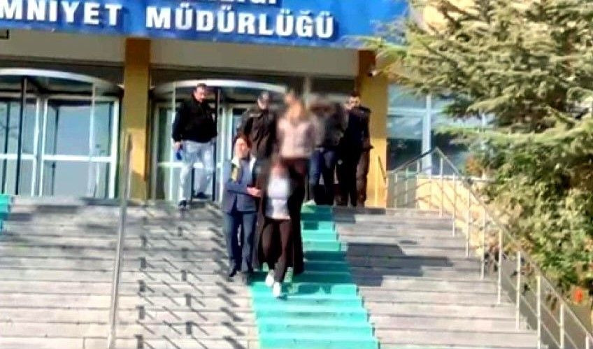 Kayseri’de Sahte Site ile 745 Bin TL Dolandırdılar! 7 Kişi Yakalandı - Sayfa 1