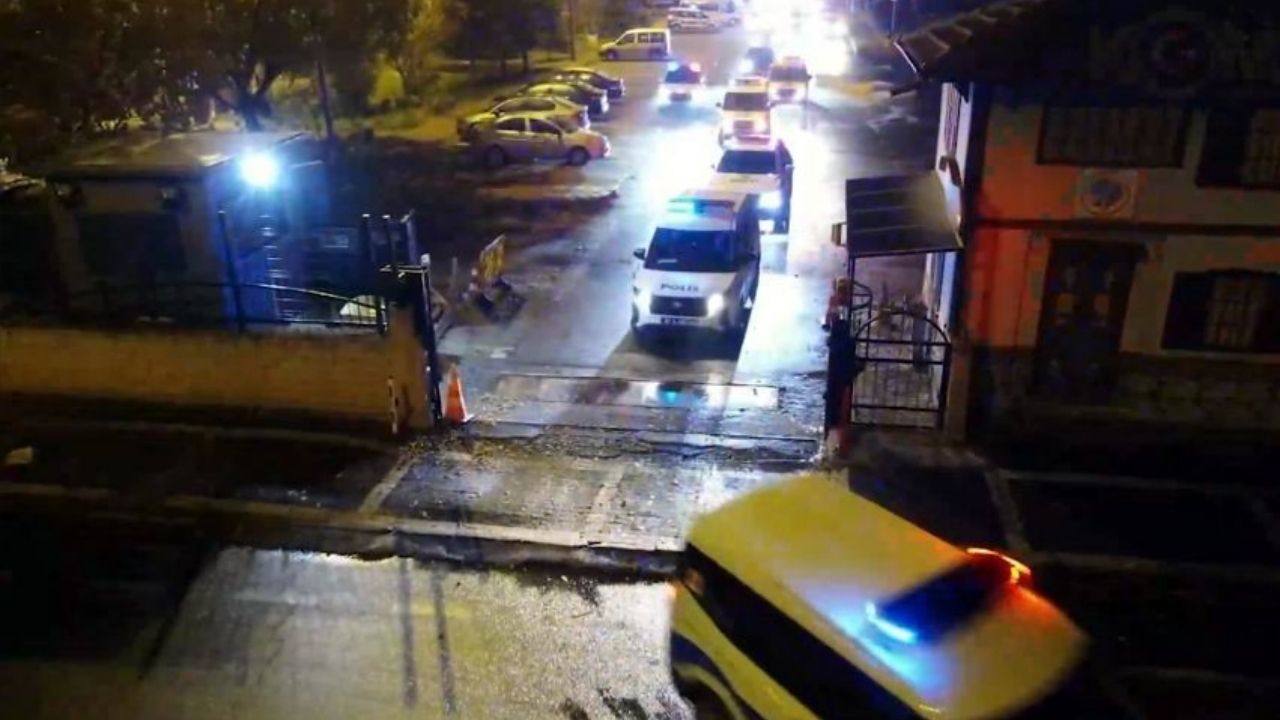 Kayseri’de FETÖ’ye Finansal Destek Sağlayan Restoran Zincirine Operasyon