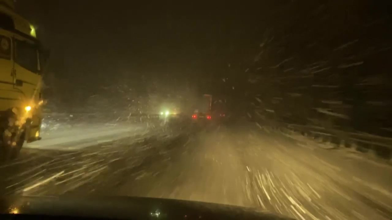 Kocaeli'de Kar Fırtınasında Göz Gözü Görmedi - Sayfa 1