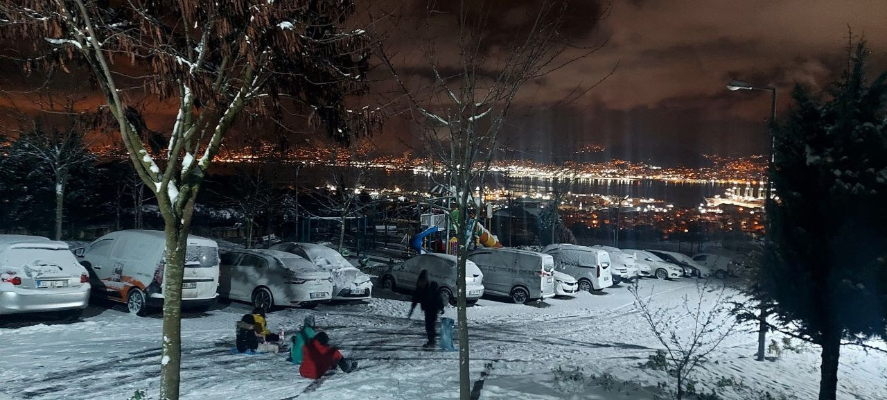 Kocaeli'de Kar Fırtınasında Göz Gözü Görmedi - Sayfa 9