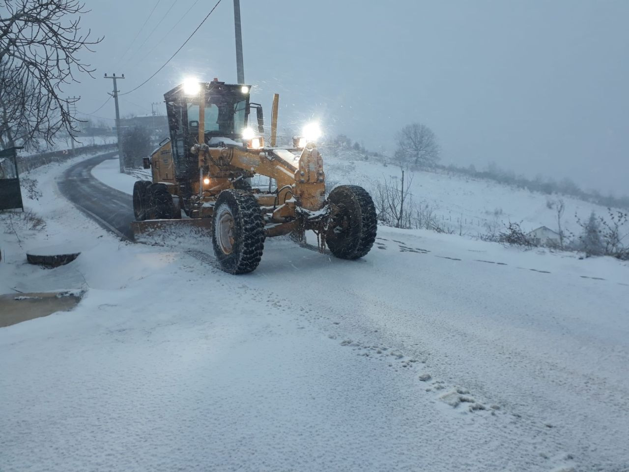 Kocaeli'de Karla Mücadelede 12 Saatlik Nefessiz Takip - Sayfa 5