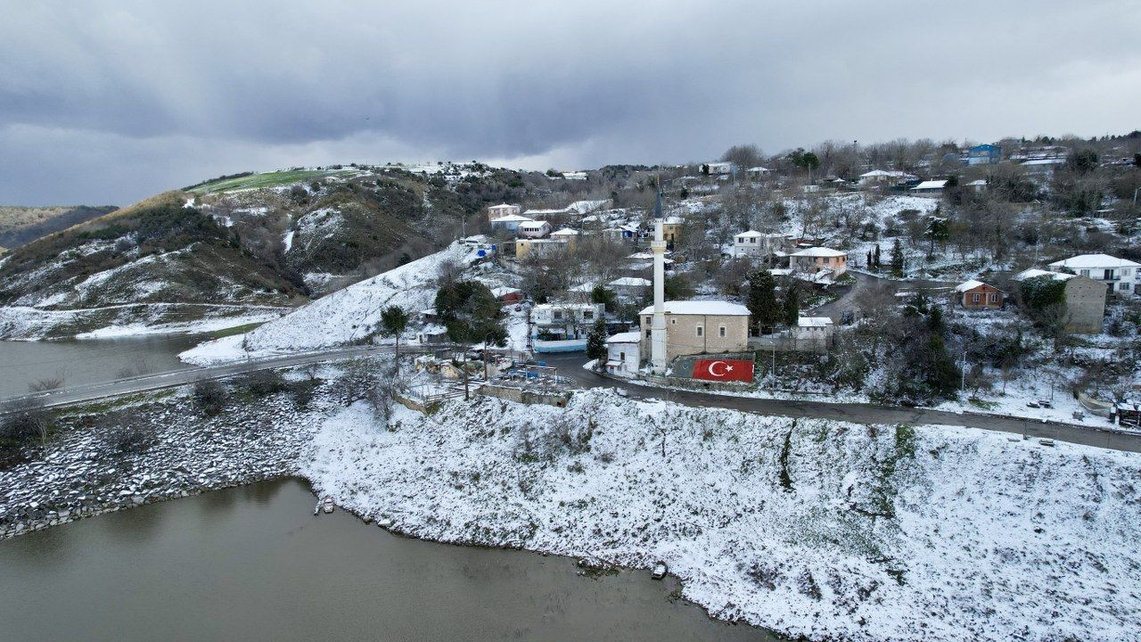İstanbul’da Doğanın Beyaz Örtüyle Muhteşem Uyumu Havadan Görüntülendi - Sayfa 2