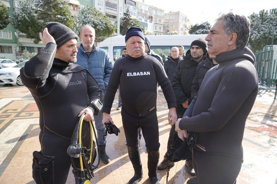 Bursa'da Dalgıçlar Müsilajın Denizdeki Durumunu Görüntüledi - Sayfa 14