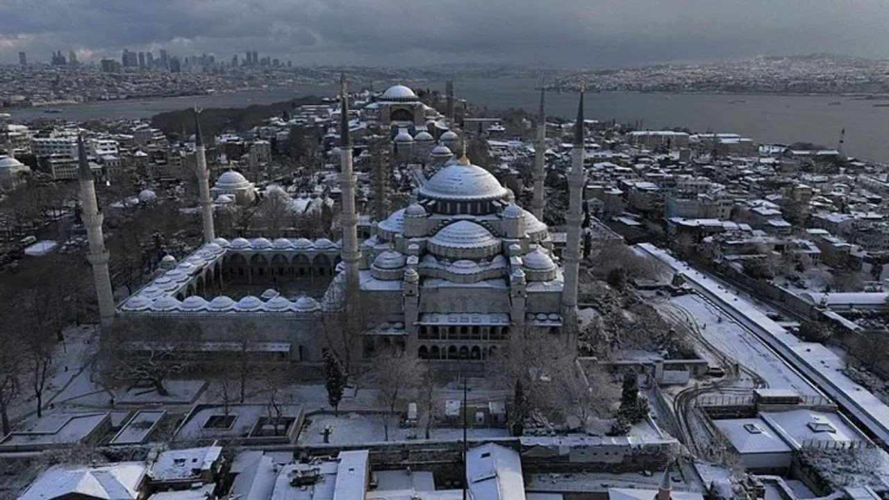 Pazartesi Okullar Tatil Mi? Bölge Bölge Hava Durumu Ve Uyarılar! - Sayfa 1