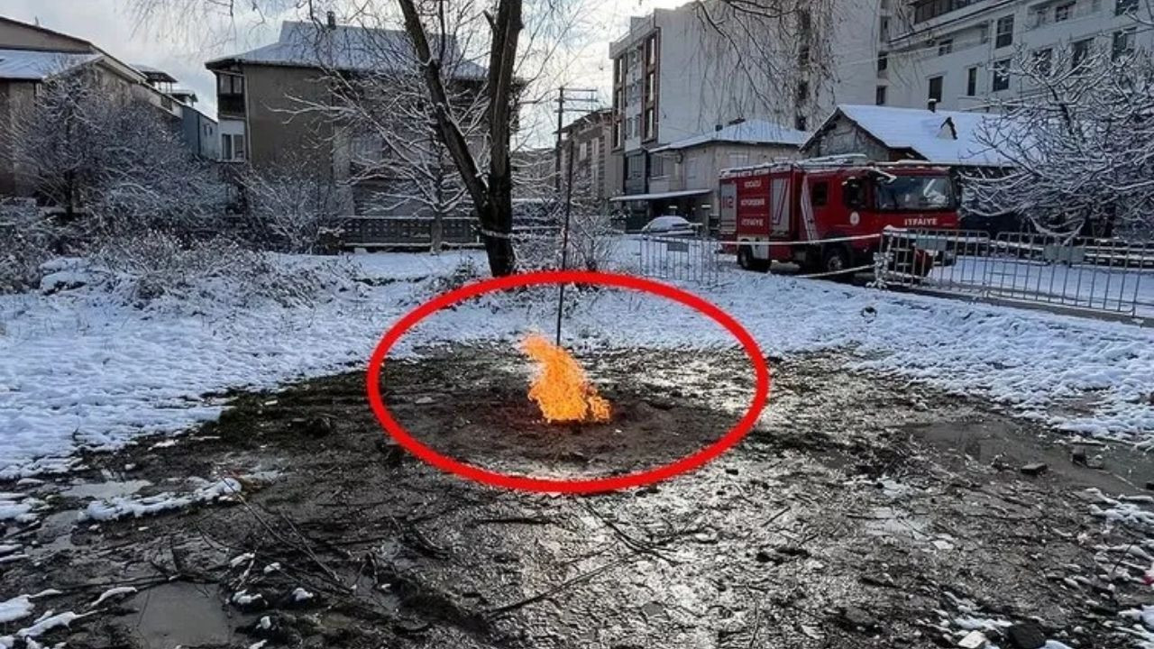 Kocaeli'de 5 Gündür Sönmeyen Yangına TÜBİTAK'tan Uzmanlar Geldi! - Sayfa 1