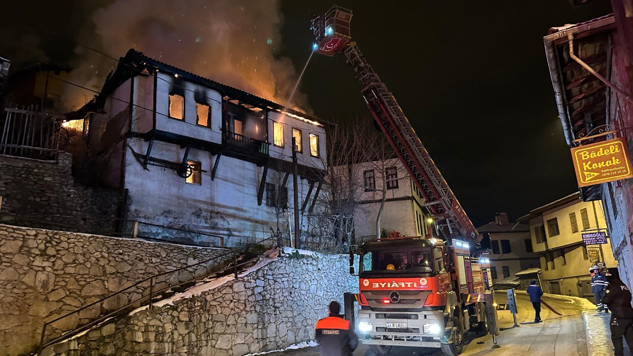 Safranbolu'da 150 Yıllık Tarihi Konak Alevlere Teslim Oldu
