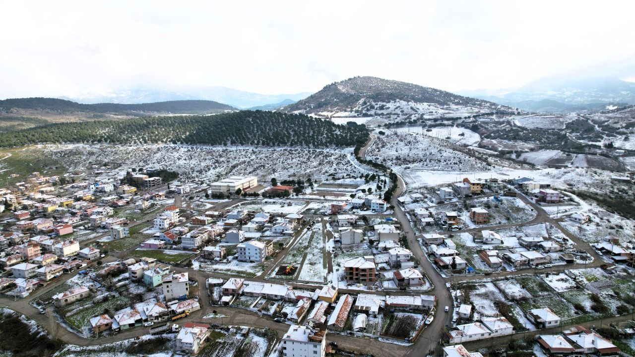 Balıkesir Sındırgı'da Beyaz Örtü Havadan Görüntülendi - Sayfa 2