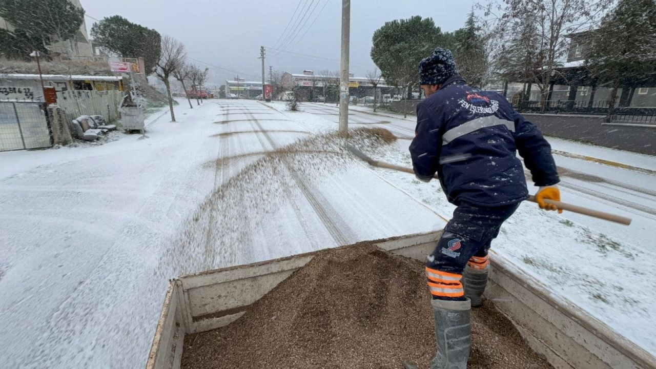 Balıkesir Sındırgı'da Beyaz Örtü Havadan Görüntülendi - Sayfa 4