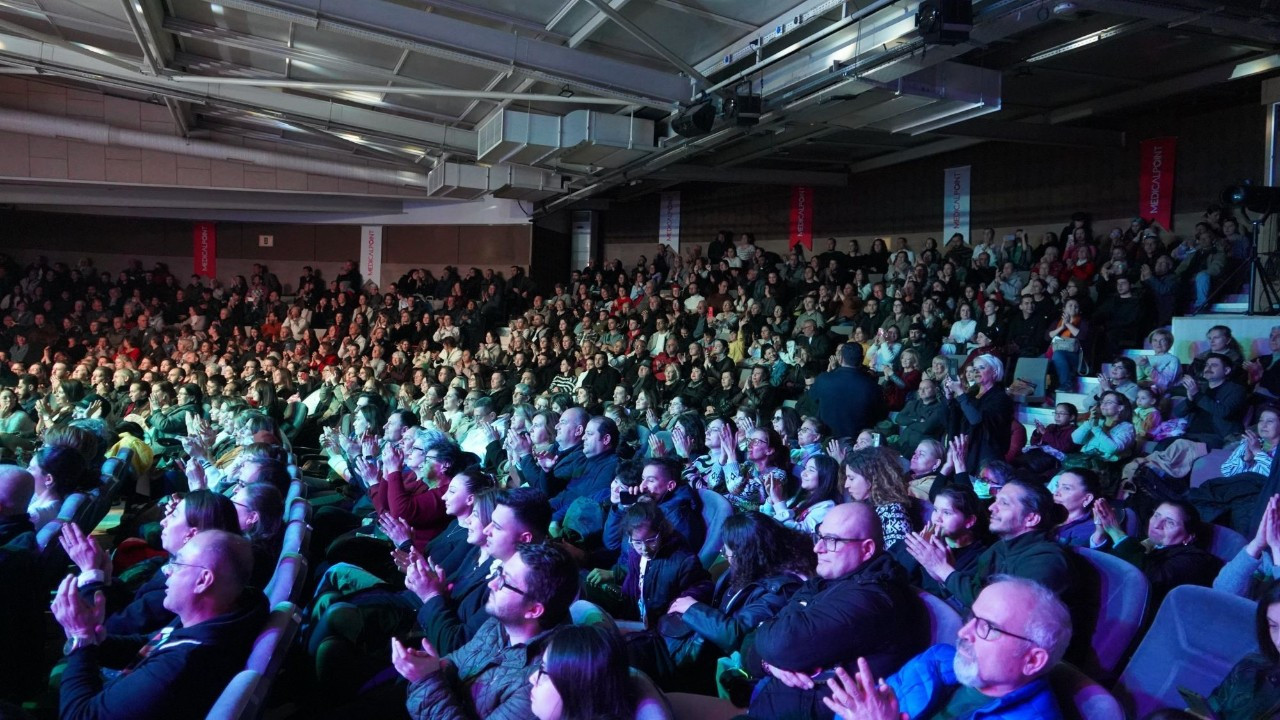İzmir'de Organ Ve Doku Nakline Dikkat Çeken Anlamlı Konser