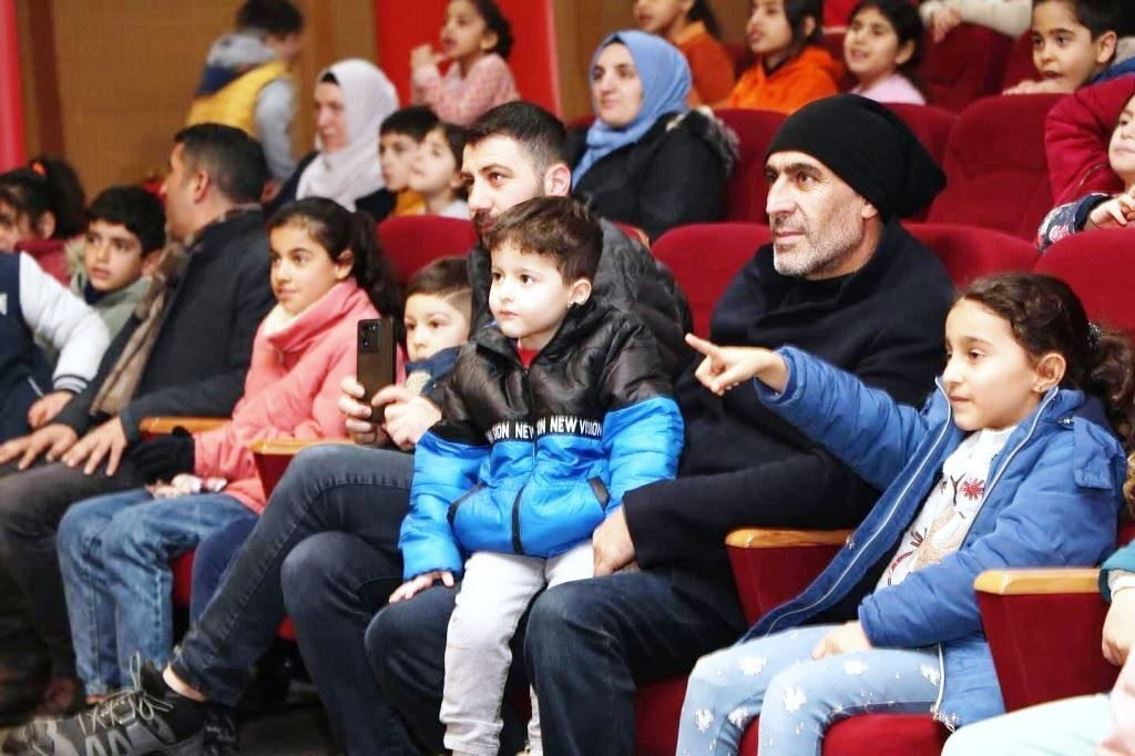 Kocaeli Dilovası'nda Çocuklar İllüzyon Gösterisinde Eğlendi - Sayfa 3