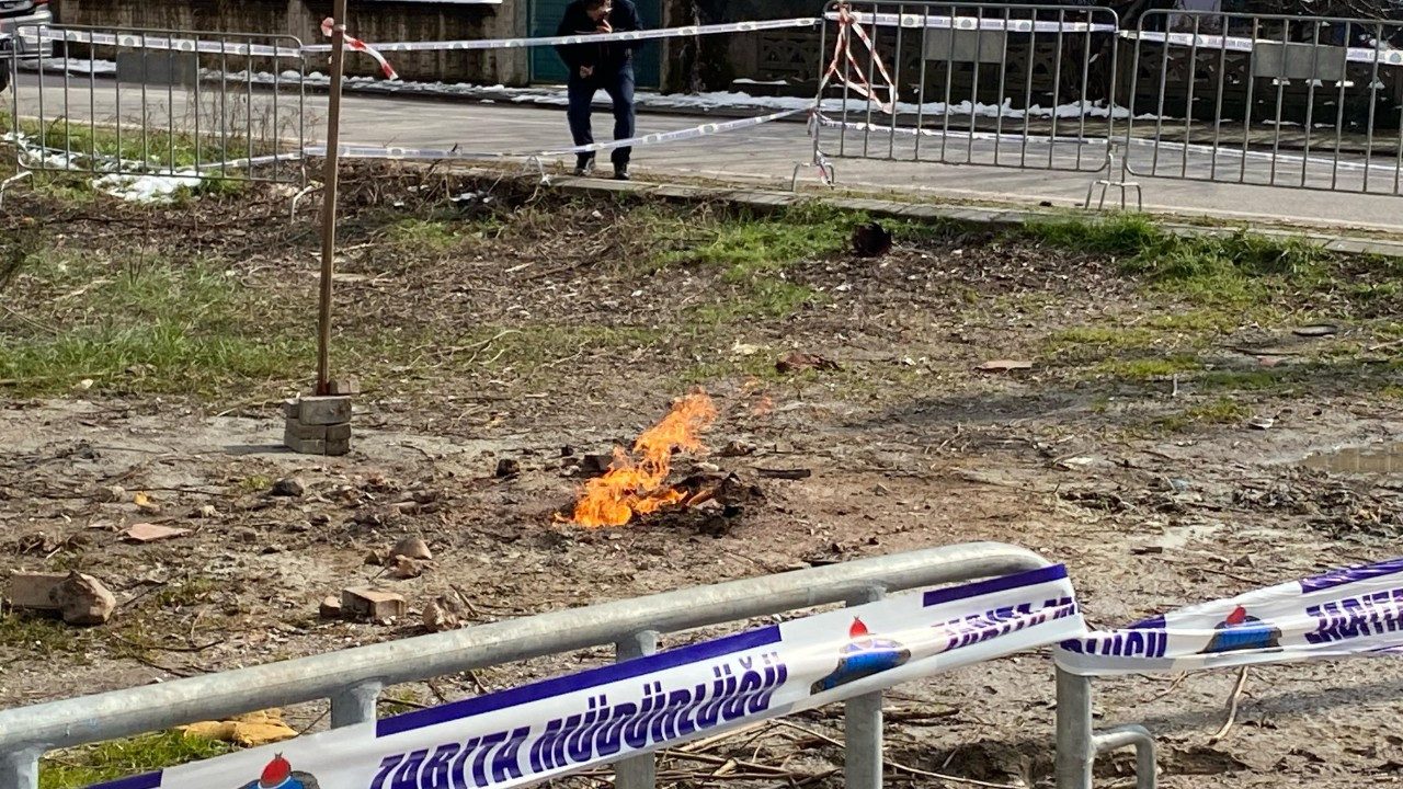 Altı Gündür Yanan Metan Gazının Başından Biran Bile Ayrılmıyorlar