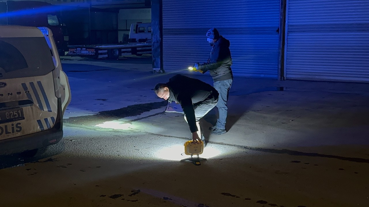 Kocaeli'de Kayınpeder, Trafikte Çatıştığı Damadını Vurdu!