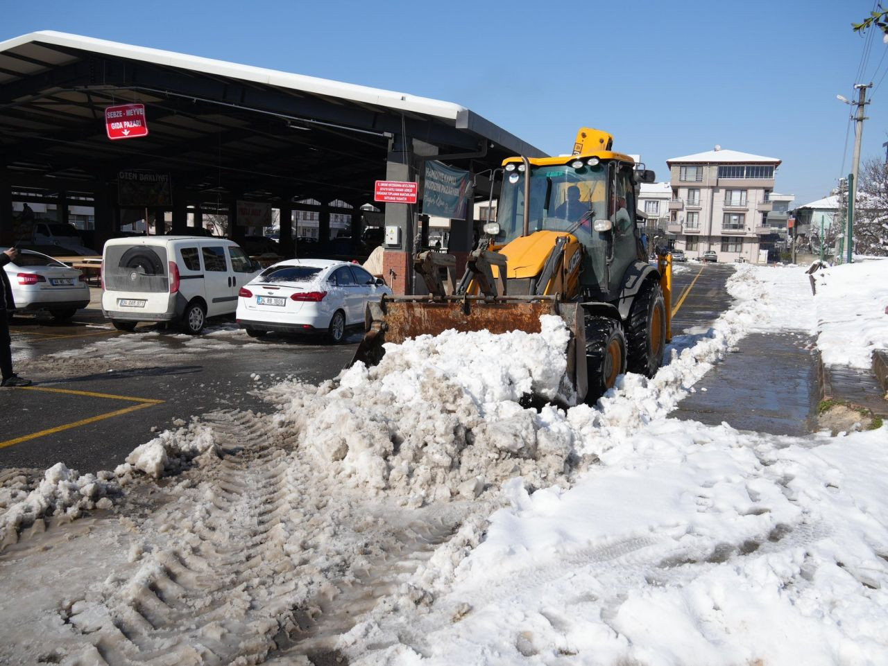 Düzce'de Şehir Genelinde Kar Küreme Çalışmaları Sürüyor - Sayfa 3
