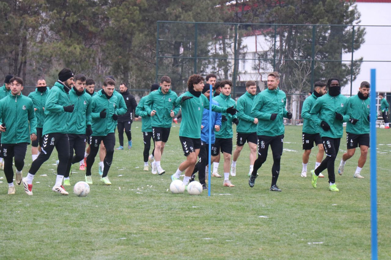 Sakaryaspor, Fatih Karagümrük Maçı İçin Hazırlıklara Başladı - Sayfa 4