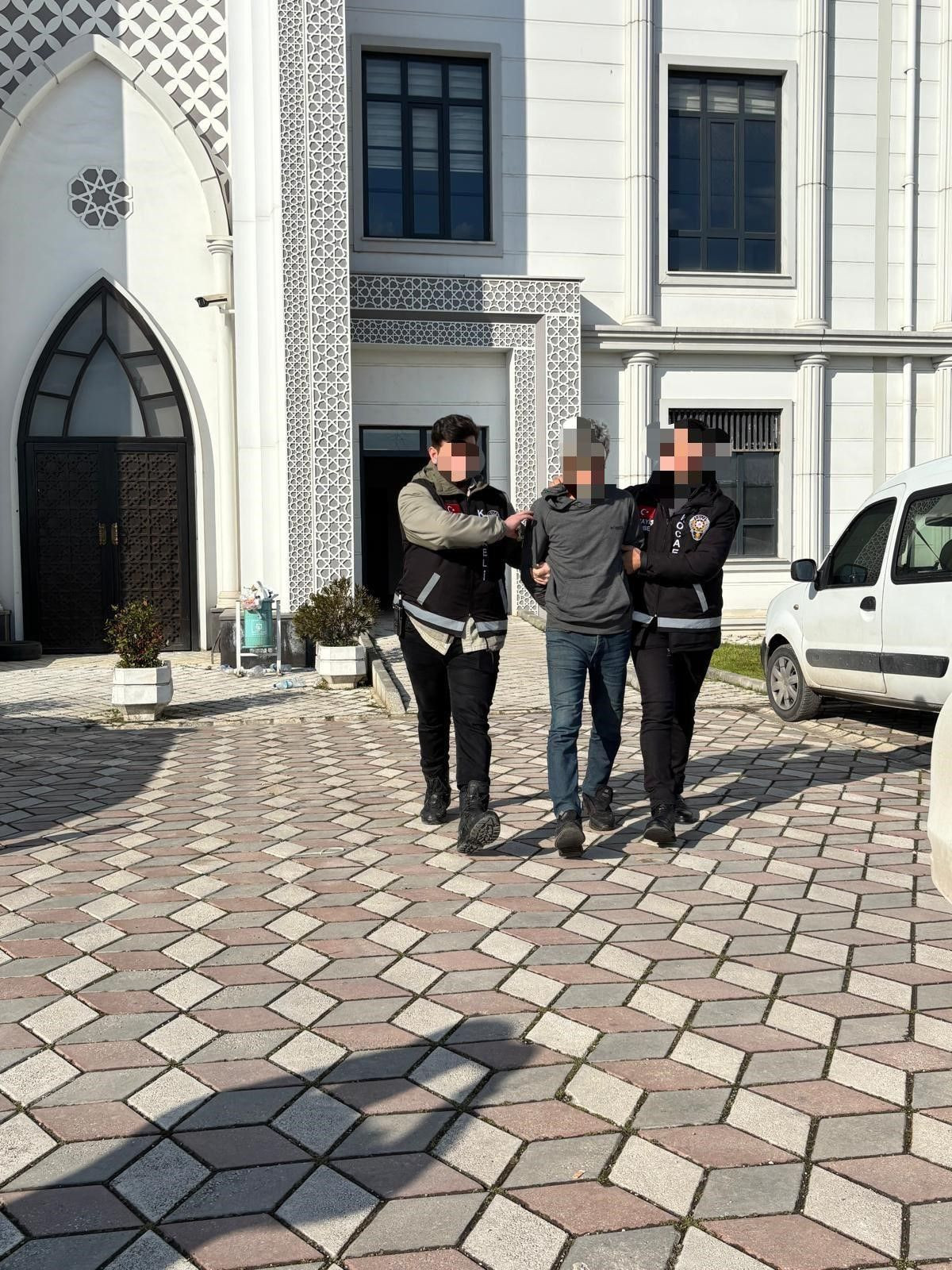 Kocaeli’de Restoran Sahibini Öldüren Şüpheli Tutuklandı - Sayfa 1