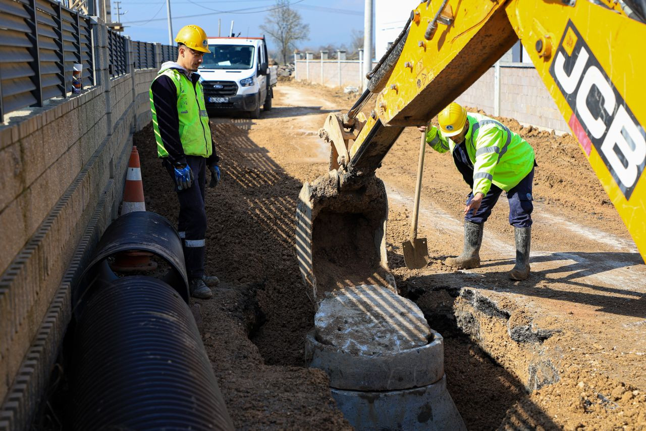 Serdivan’da Altyapı Güçleniyor: Yeni Yağmur Suyu Hattı Geliyor - Sayfa 7