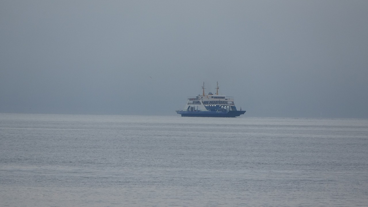 Çanakkale Boğazı Sis Nedeniyle Transit Gemi Geçişlerine Kapatıldı