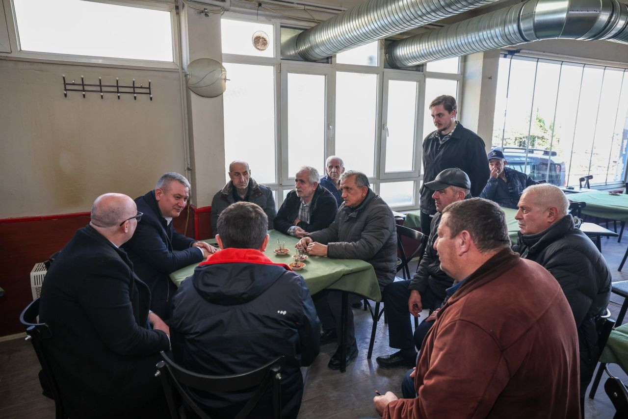 Başkan Osman Çelik, Kemalpaşa Mahallesi’nde Vatandaşlarla Buluştu - Sayfa 2