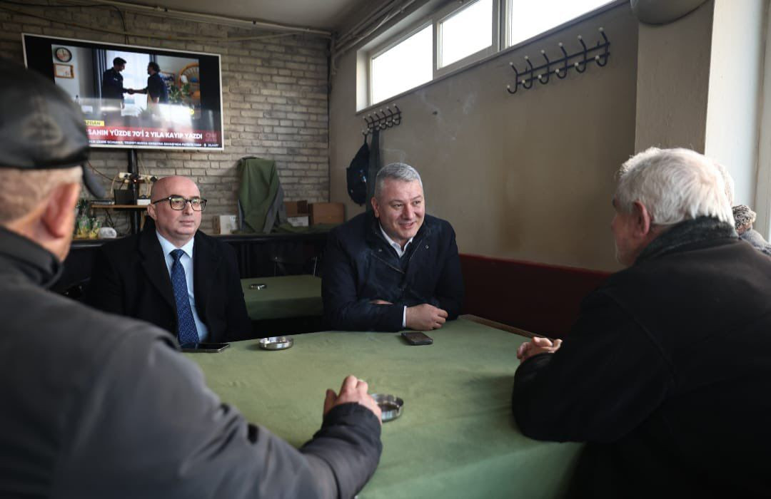 Başkan Osman Çelik, Kemalpaşa Mahallesi’nde Vatandaşlarla Buluştu - Sayfa 1