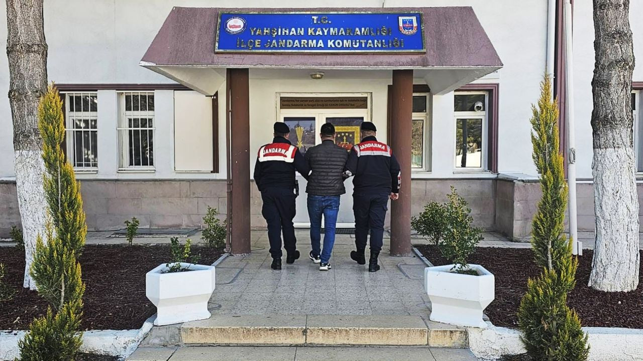 Kırıkkale’de Firari Hükümlüler Yakalandı, Cezaevine Gönderildi - Sayfa 1