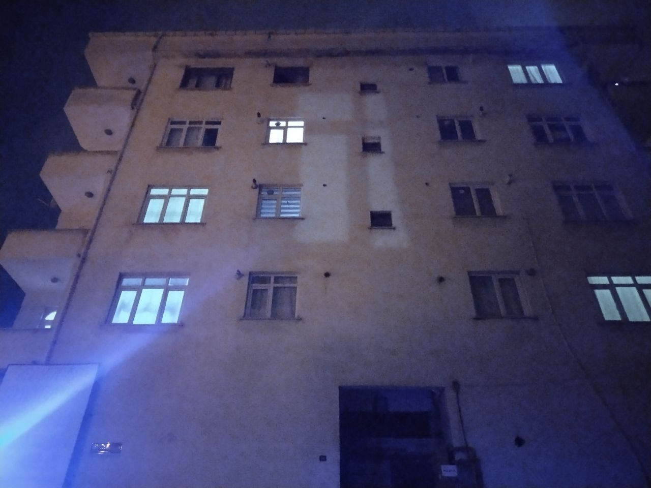 Pendik’te Ev Sahibi-Kiracı Kavgası Kanlı Bitti: 3 Yaralı - Sayfa 1