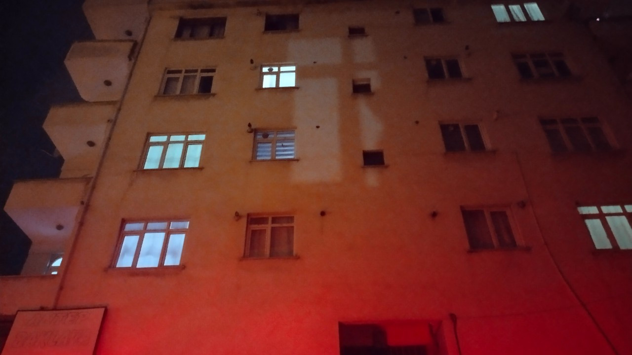 Pendik’te Ev Sahibi-Kiracı Kavgası Kanlı Bitti: 3 Yaralı