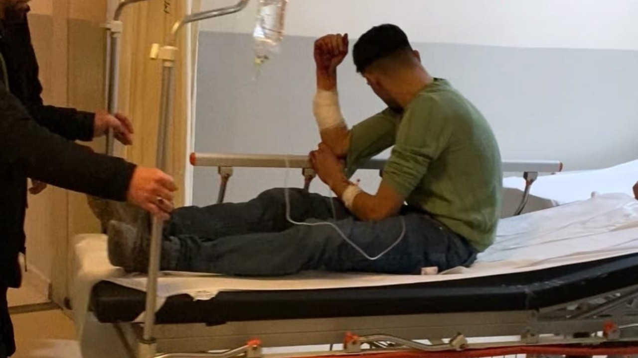 Bursa’da Kavga Edenleri Ayırmak İsterken Bıçaklandı