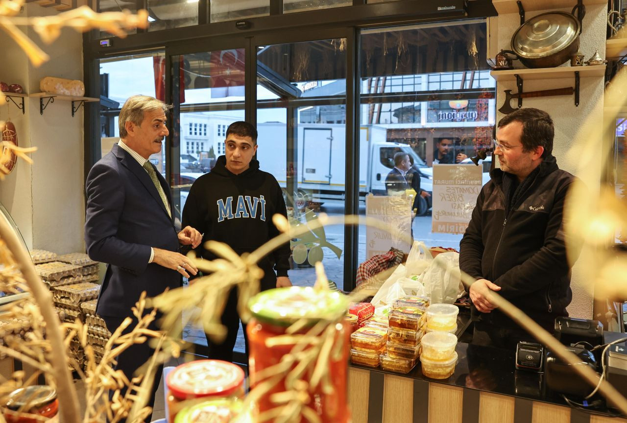 Başkan Alemdar, Gençlerle Buluştu: Erenler’e Kütüphane ve Bilim Merkezi Müjdesi! - Sayfa 2